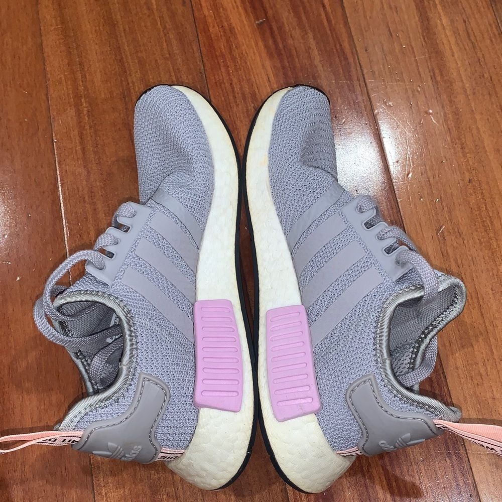 Adidas NMD R1 Gray with Pink Highlights - Picture 9 of 10